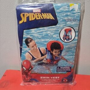 Spiderman Swim Vest Age 3-6 Inflatable Collar Quick Release Adjustable Buckle